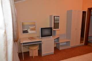 Отель Hotel Serpanok Tyachiv Двухместный номер Делюкс с 1 кроватью и балконом-4
